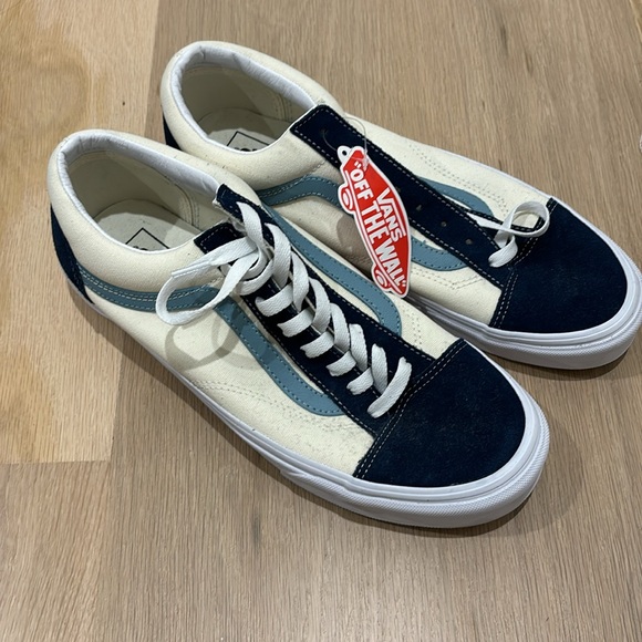 Vans Old Skool size 12 - Picture 2 of 4